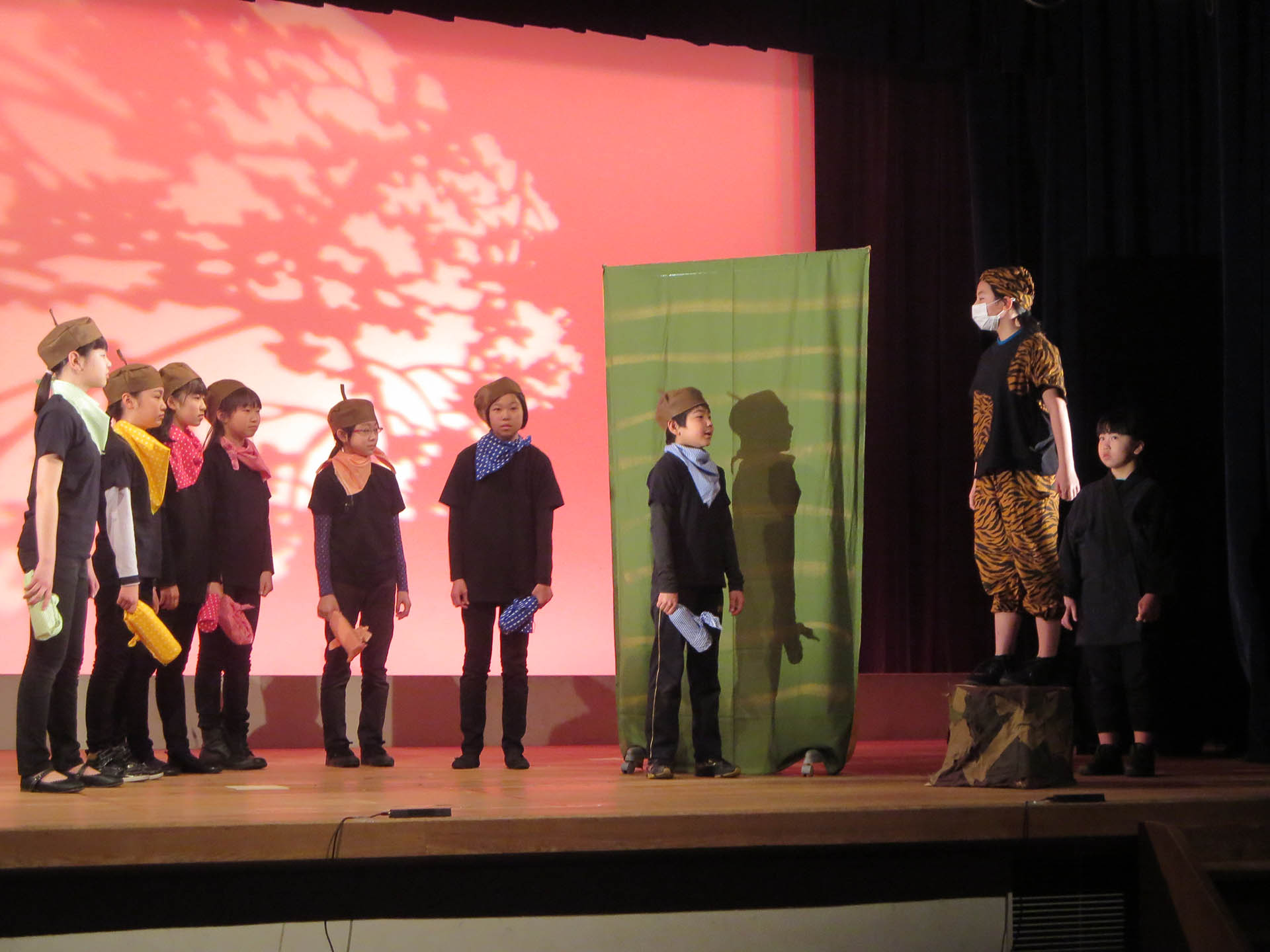 どんぐり3.jpg どんぐり3.jpg