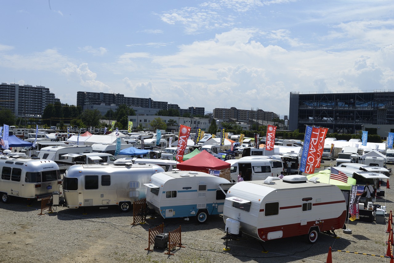 関東キャンピングカーフェスタ２０１７サマー開催,キャンピングカーユーザーの輪を広げる車中泊大会も同時開催